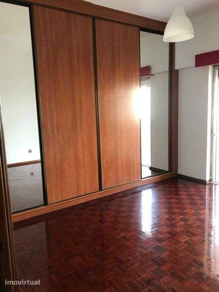 Apartamento T2 Alverca - Grande imagem: 4/12