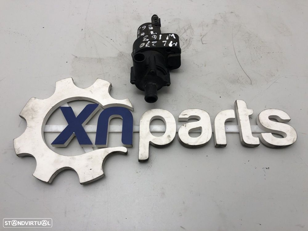 Bomba de água auxiliar MERCEDES-BENZ M-CLASS (W163) ML 270 CDI REF. A1635010081... - 2