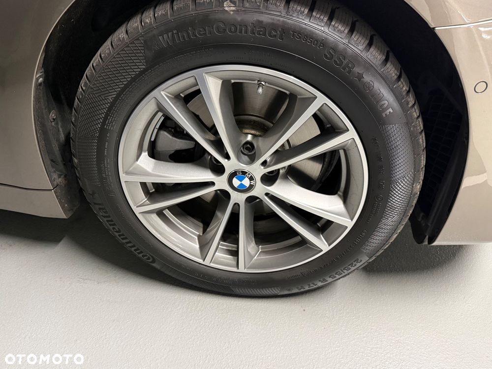 BMW Seria 5 520d Touring - 9