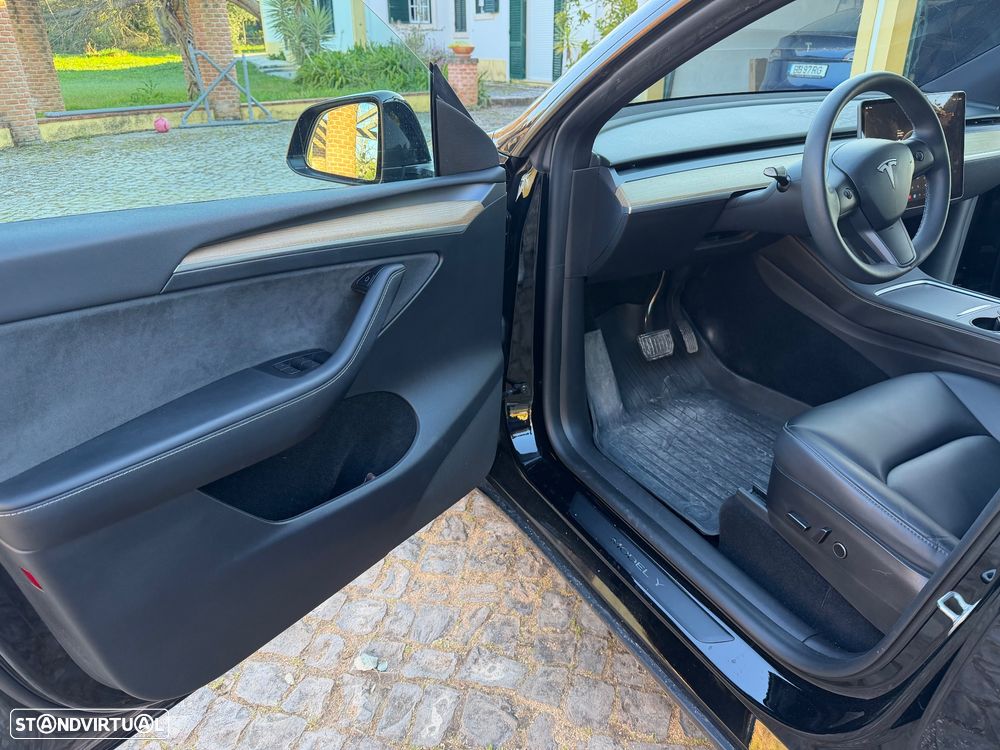 Tesla Model Y RWD - 20