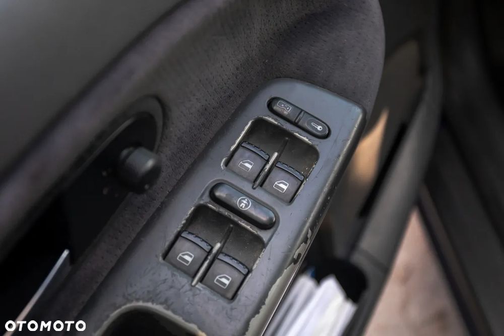 Volkswagen Sharan 1.9 TDI - 24