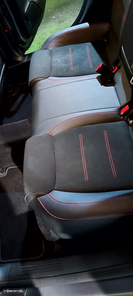 Mercedes-Benz CLA 250+ - 9