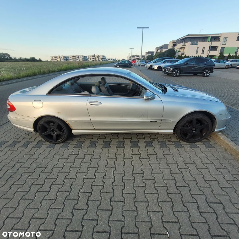 Mercedes-Benz CLK - 5