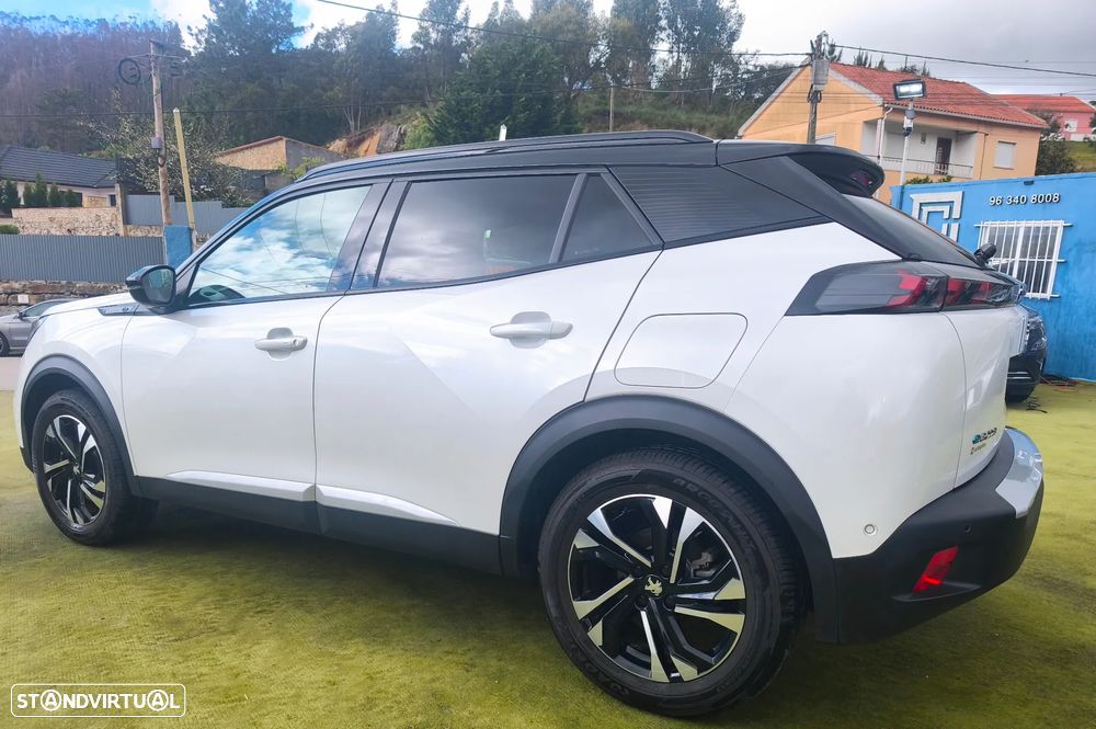 Peugeot e-2008 GT - 3