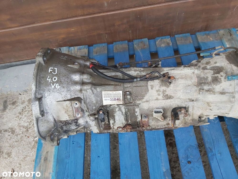 Toyota FJ Cruiser REDUKTOR skrzyni biegów 4,0 V6 automat - 6
