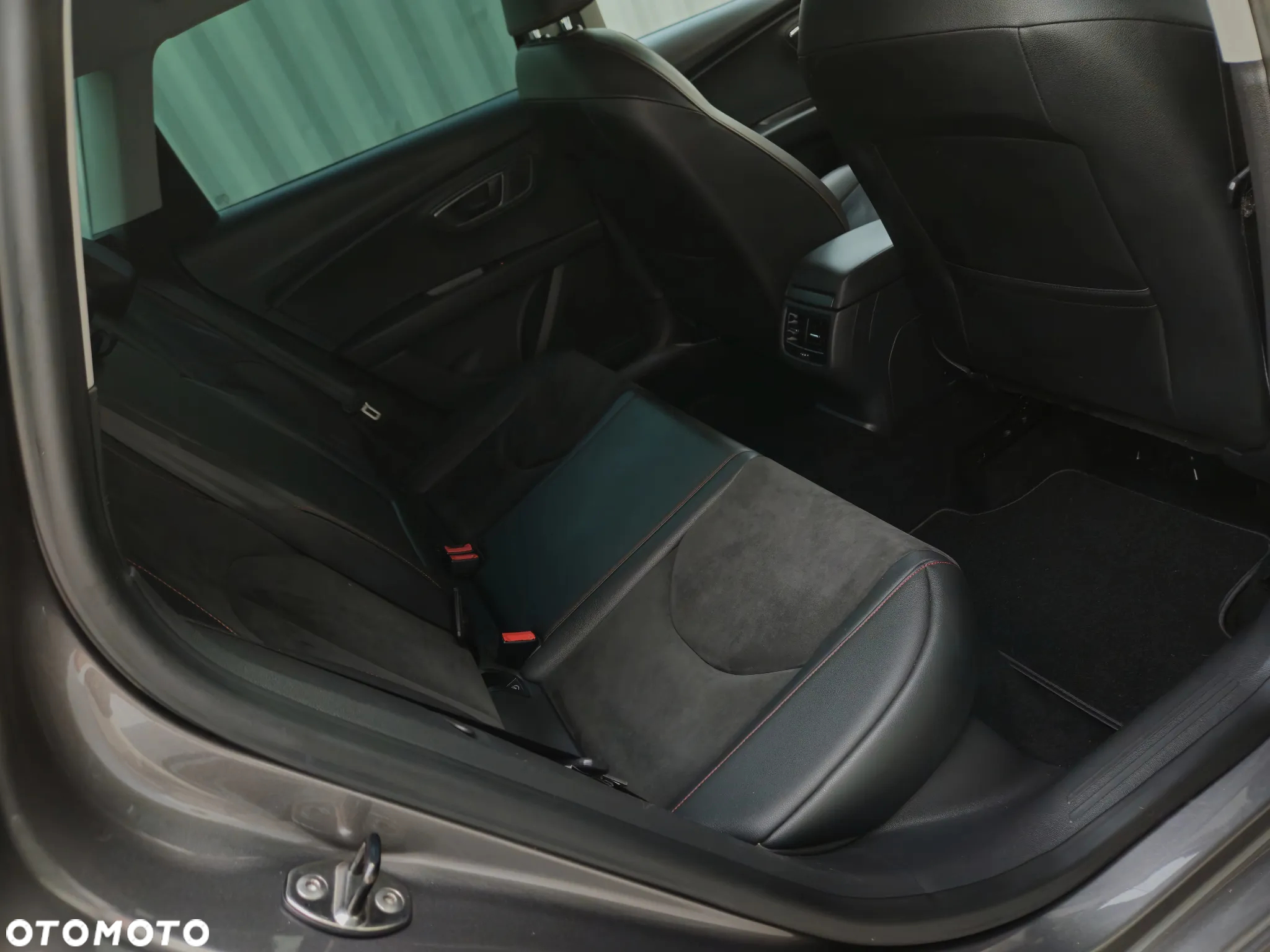 Seat Leon ST 1.8 TSI Start&Stop FR - 18