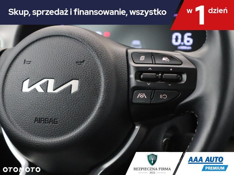 Kia Stonic - 19