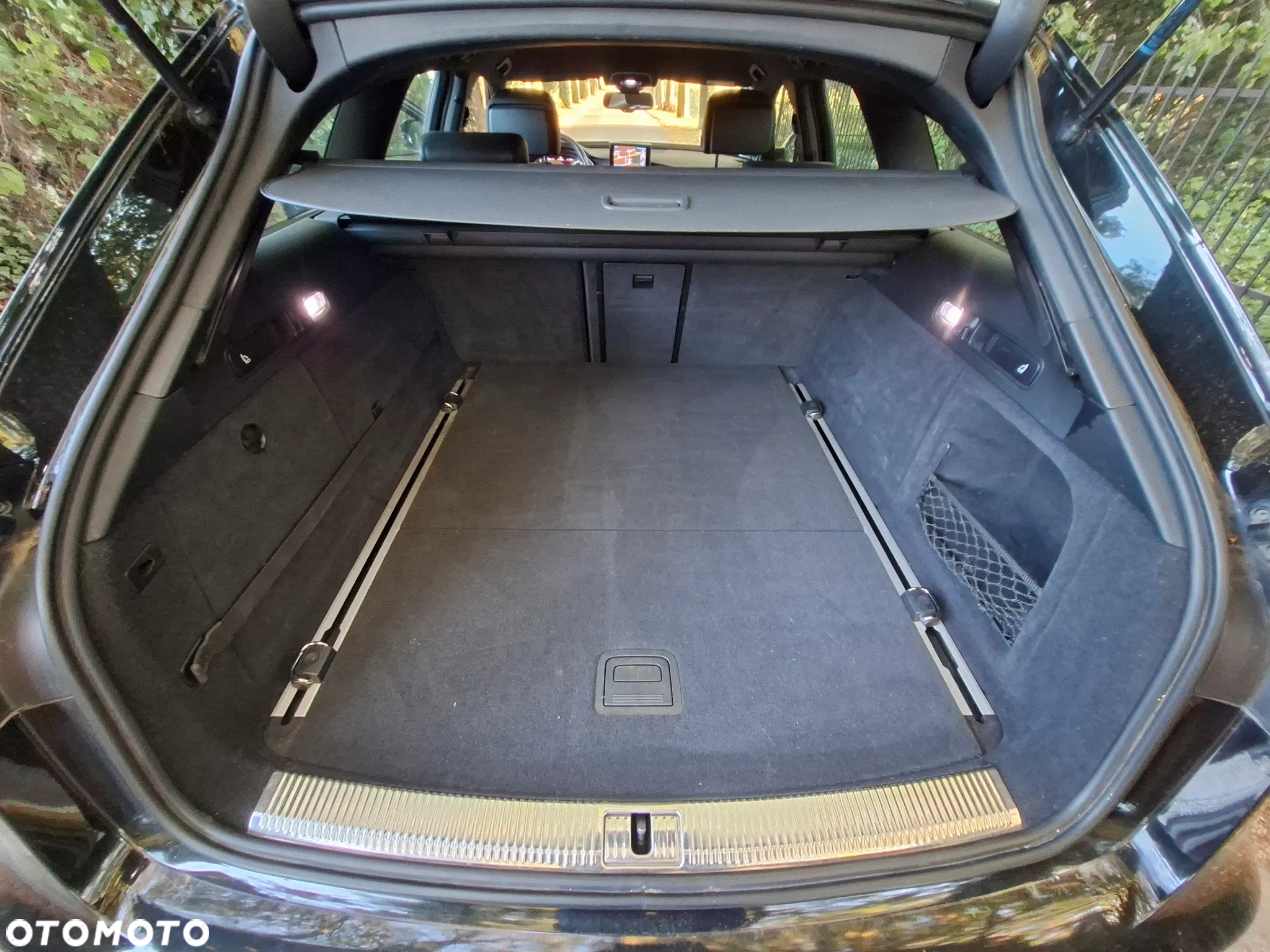 Audi A6 Avant 2.0 TDI Ultra S tronic - 24