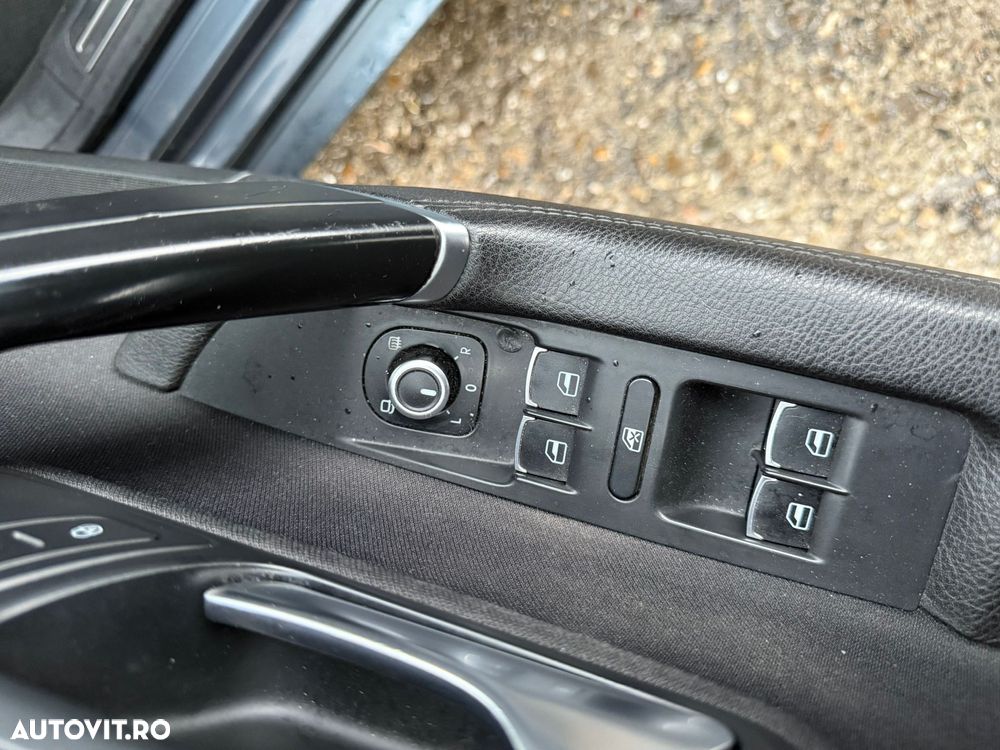 Volkswagen Passat CC 2.0 Blue TDI DSG SCR - 11