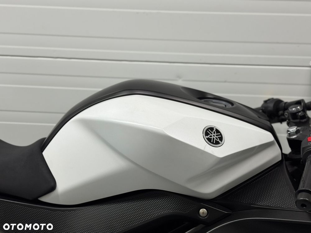 Yamaha R125 - 11