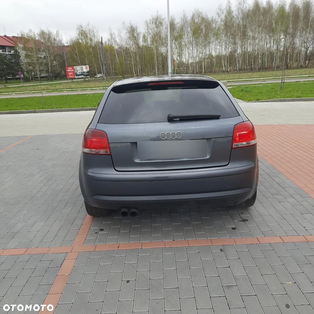Audi A3 Sportback 2.0 TDI DPF S line Sportpaket (plus) - 13