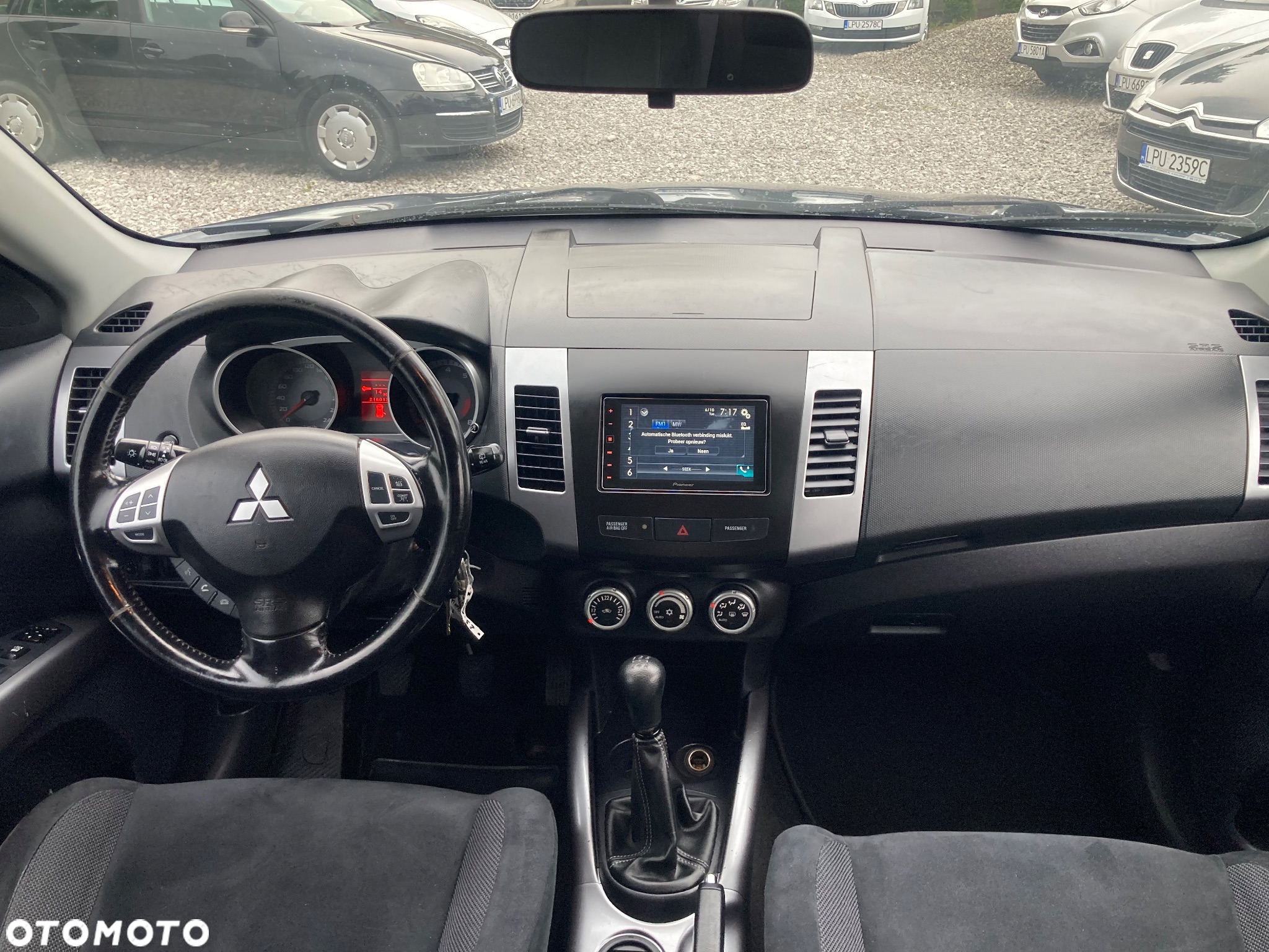 Mitsubishi Outlander 2.4 2WD - 12
