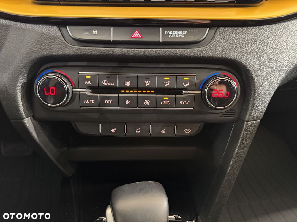 Kia XCeed - 24