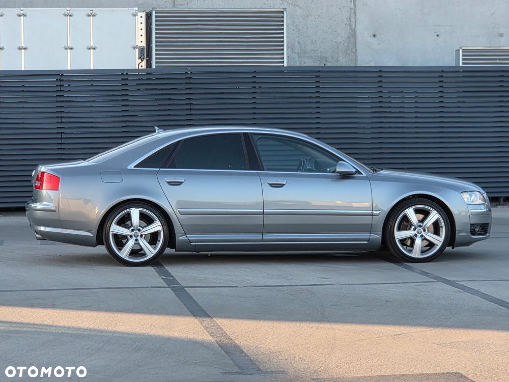 Audi A8 4.2 FSI Quattro - 3