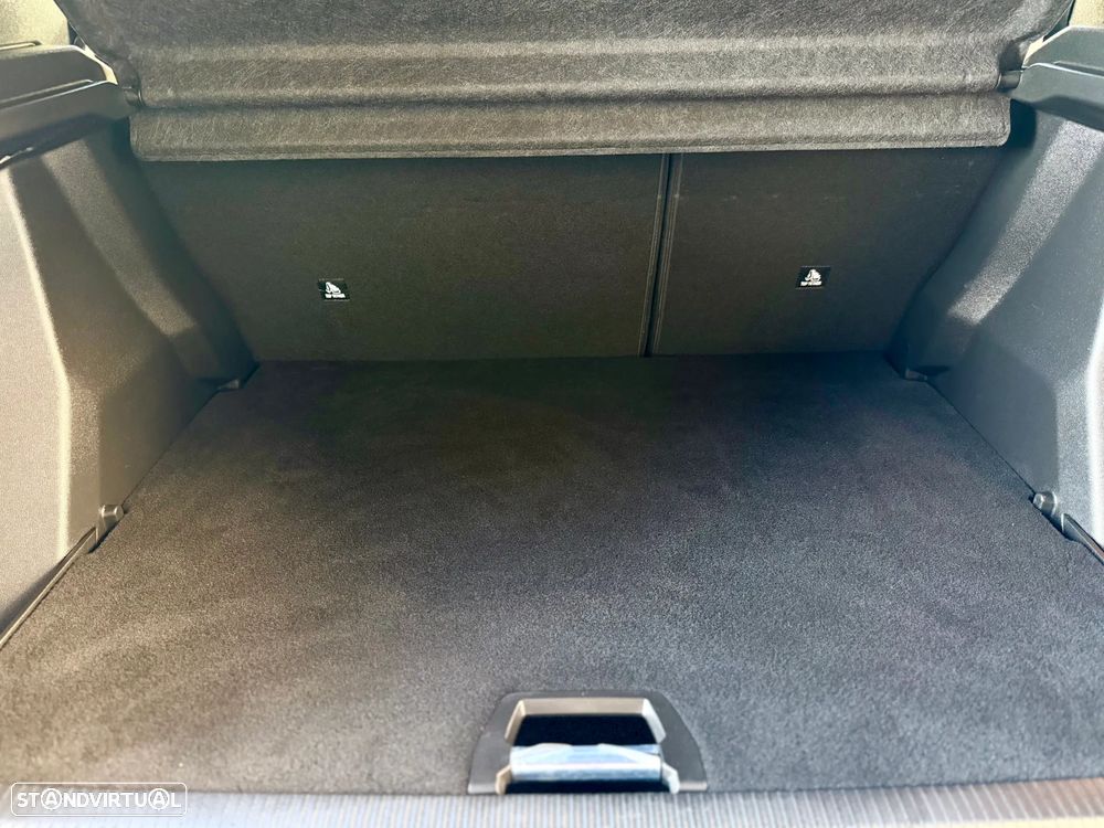 Peugeot 2008 1.2 PureTech Allure Pack - 25