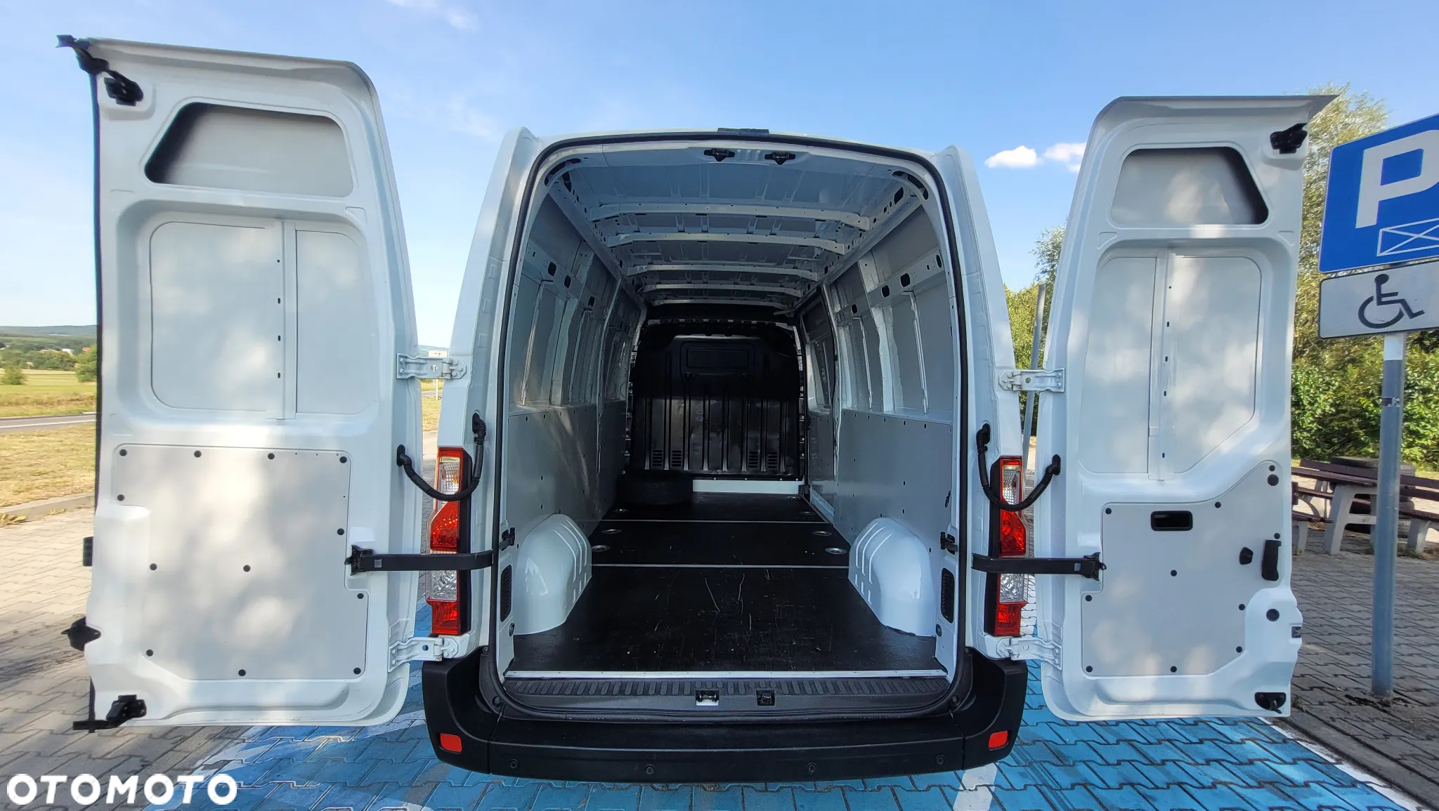 Opel Movano - 15