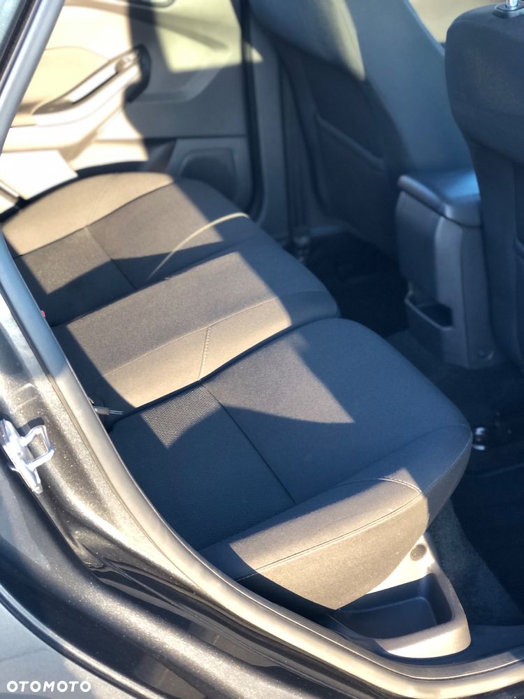 Ford Focus 1.5 EcoBlue STart-Stopp-System TITANIUM X - 35