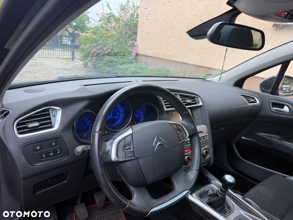 Citroën C4 PureTech 130 Stop&Start SHINE - 9