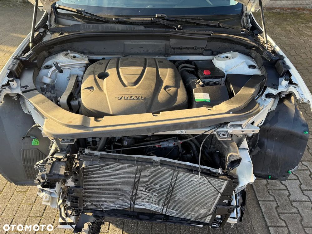 Volvo XC 60 D3 Momentum Pro - 9