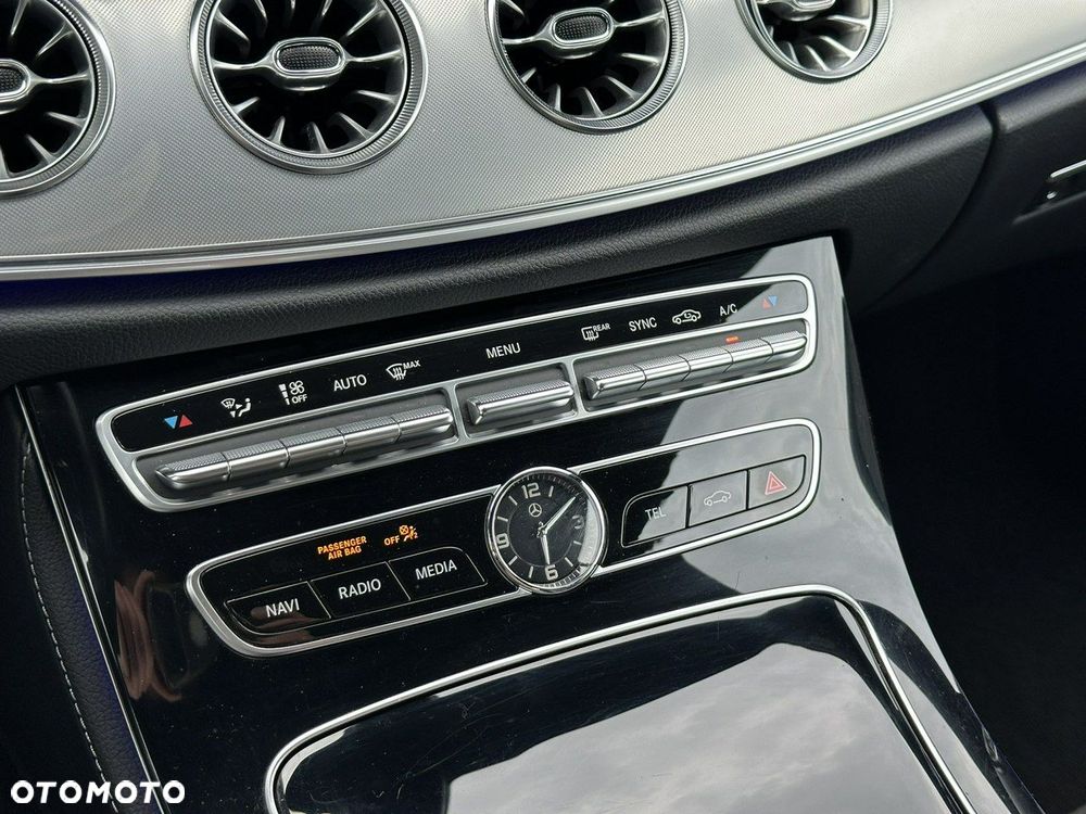 Mercedes-Benz Klasa E 220 d Coupe 9G-TRONIC AMG Line - 20
