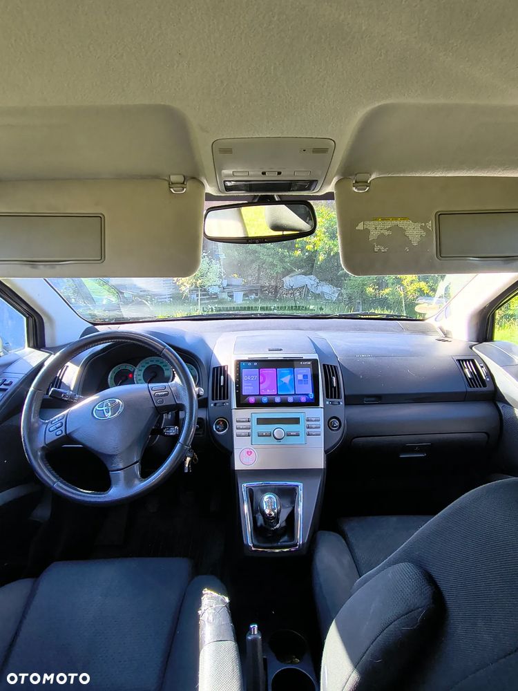 Toyota Corolla Verso 2.0 D-4D Sol 7os - 12