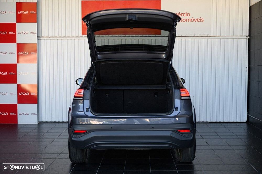 VW Taigo 1.0 TSI Urban - 11