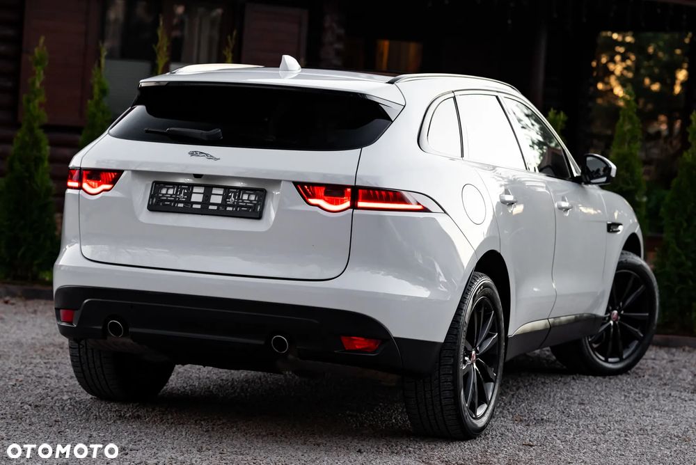 Jaguar F-Pace 25d AWD Prestige - 12
