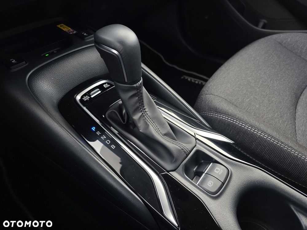 Toyota Corolla 1.8 Hybrid Style - 25