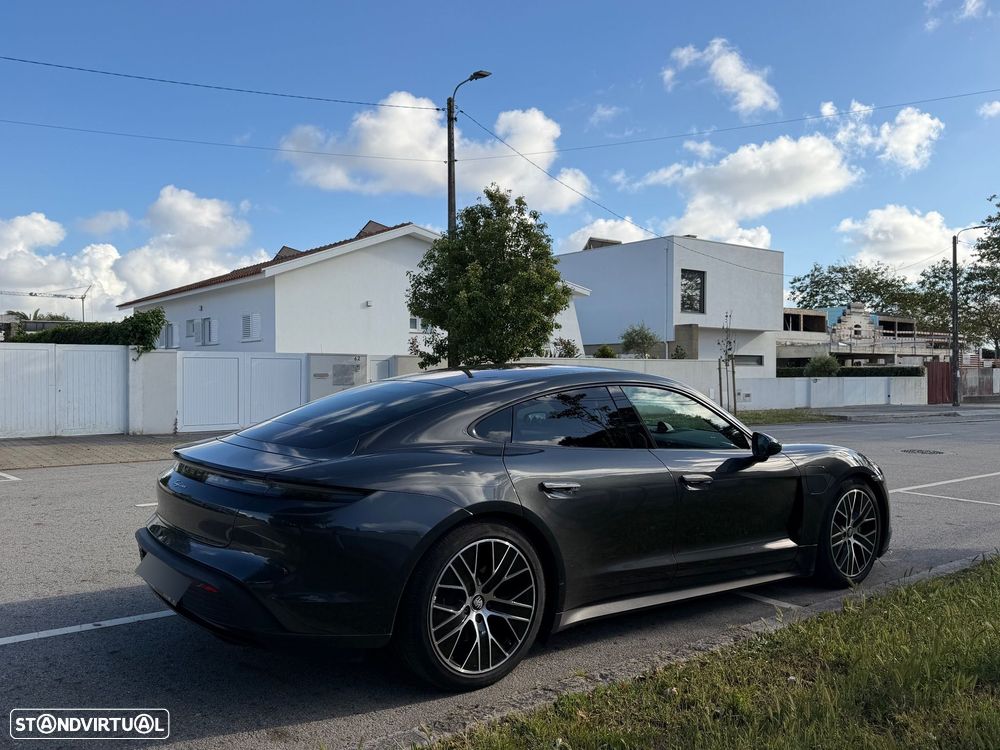 Porsche Taycan Standard - 8