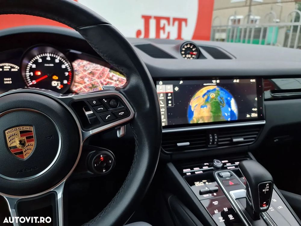 Porsche Cayenne Coupe - 30