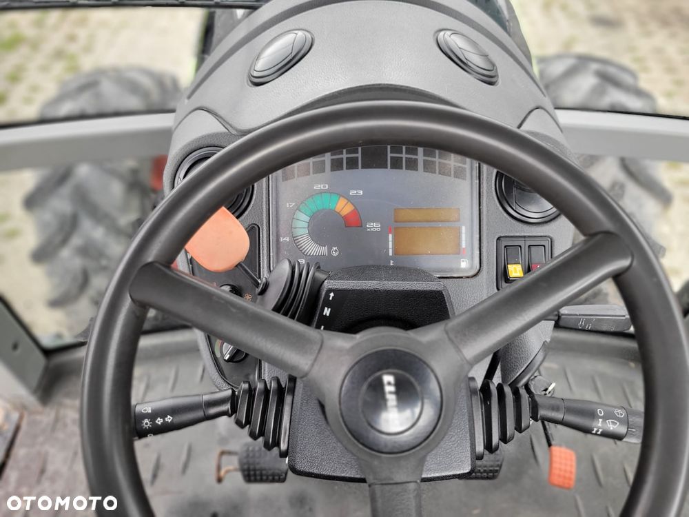 Claas Ares 557 ATX - 12