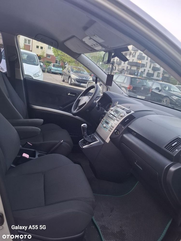 Toyota Corolla Verso 2.0 D-4D Prestige - 3