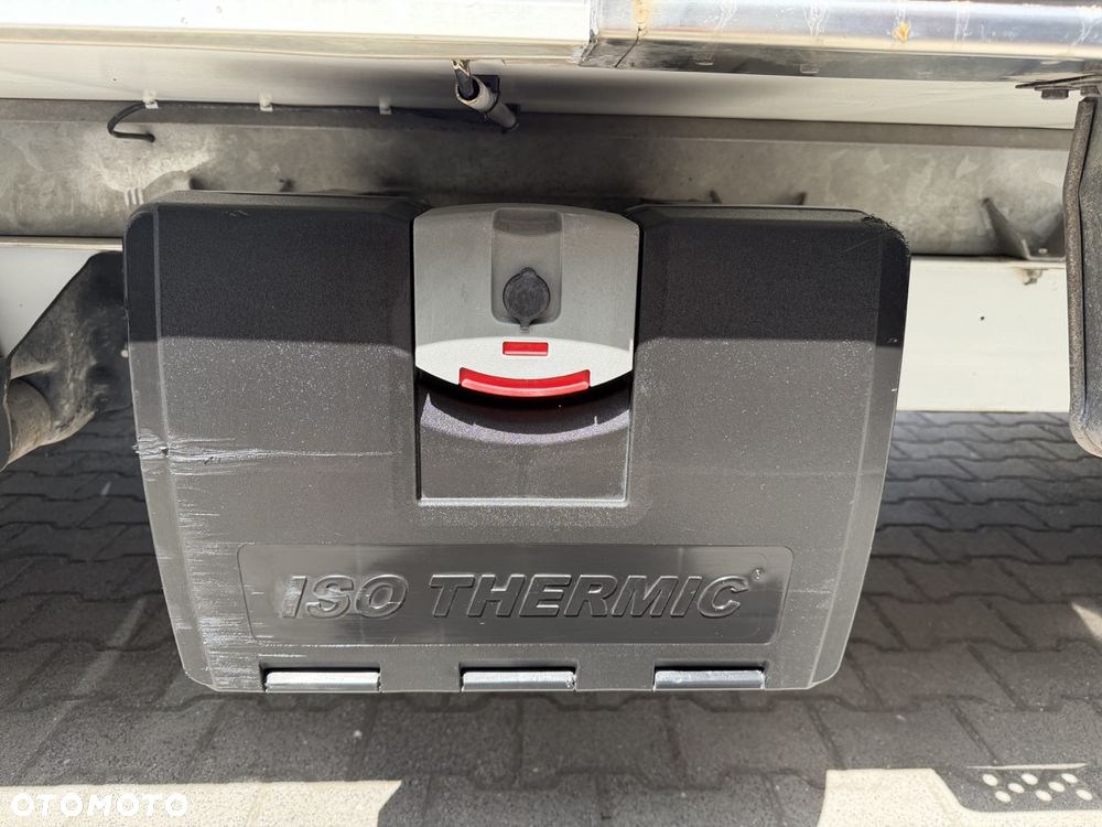 Ford Transit Trend - 11
