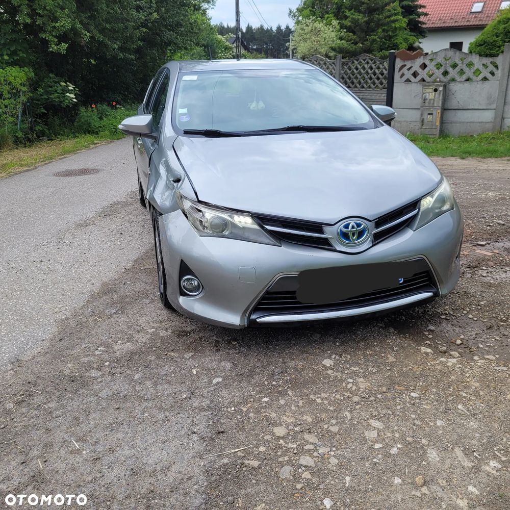 Toyota Auris 1.8 HSD Luna - 16
