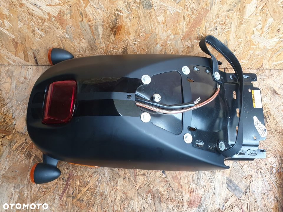 Harley V-Rod Vrod VRSCA BŁOTNIK STELAŻ TYŁ - 2