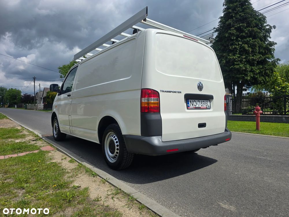 Volkswagen Transporter - 21