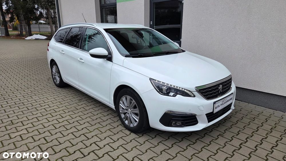 Peugeot 308 1.5 BlueHDi Allure Pack S&S EAT8 - 11