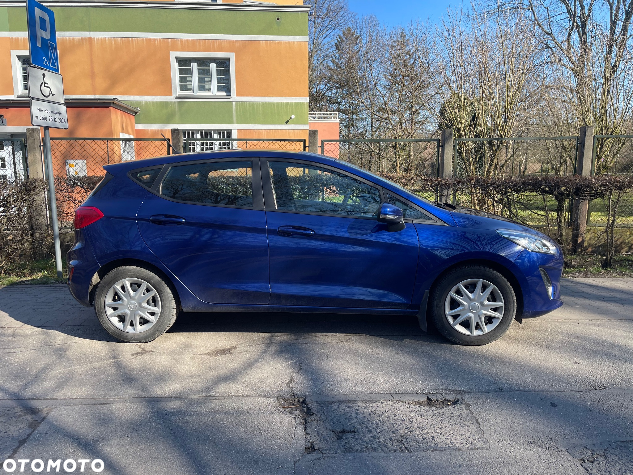 Ford Fiesta 1.1 Trend - 11