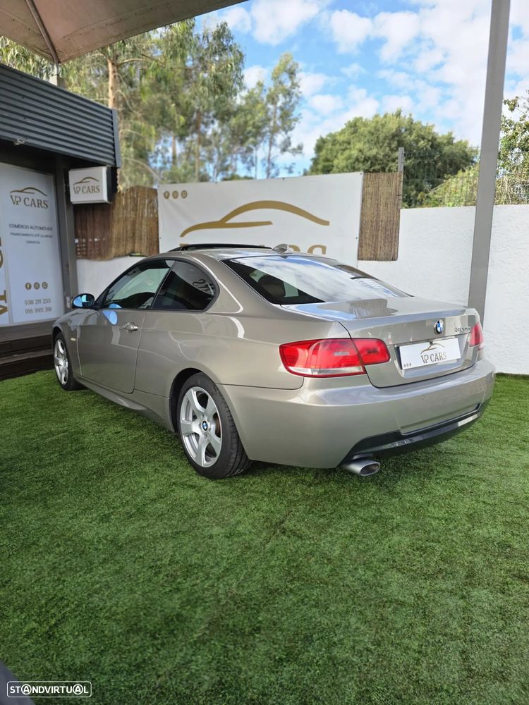 BMW 320 d Coupe - 10