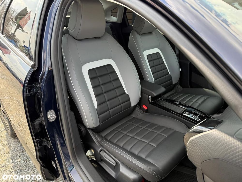 Citroën C4X 1.2 mHEV Max eDCT6 - 28