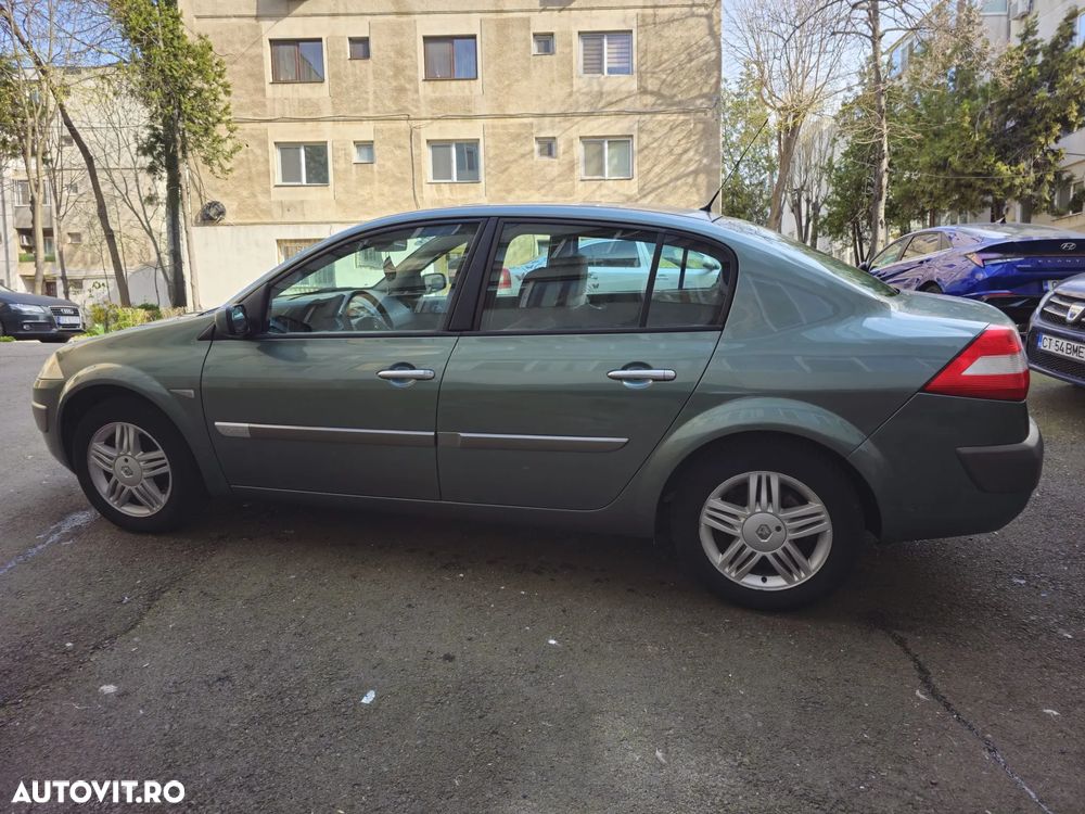 Renault Megane II 1.6 Influence - 5