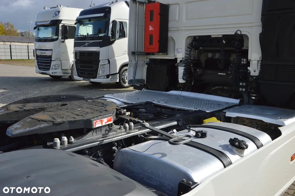 DAF XF 480 ZF INTARDER / KLIMA POSTOJOWA / FULL LED / TRĄBY / KONTRAKT SERWISOWY - 20