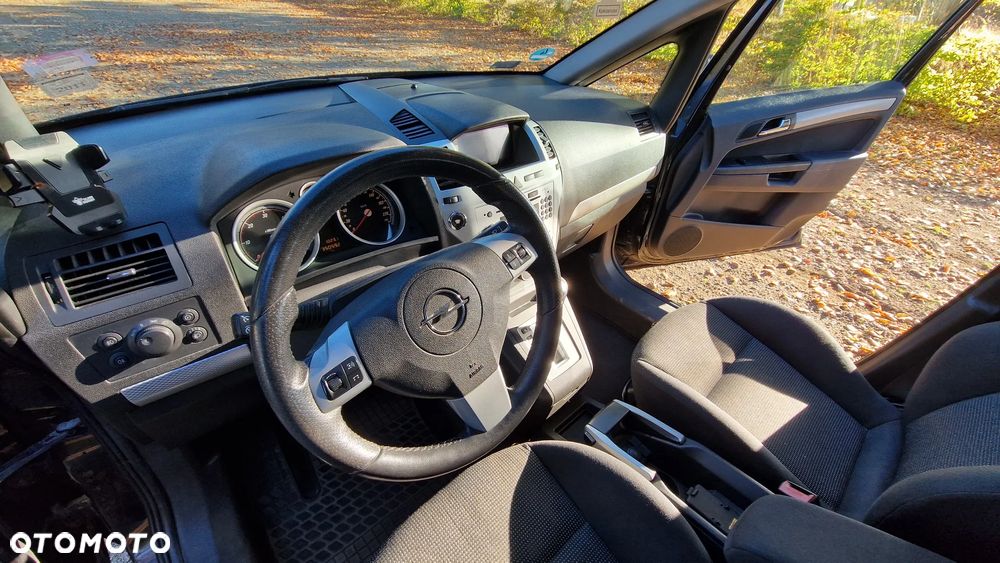 Opel Zafira 1.9 CDTI Cosmo ActiveSelect - 9