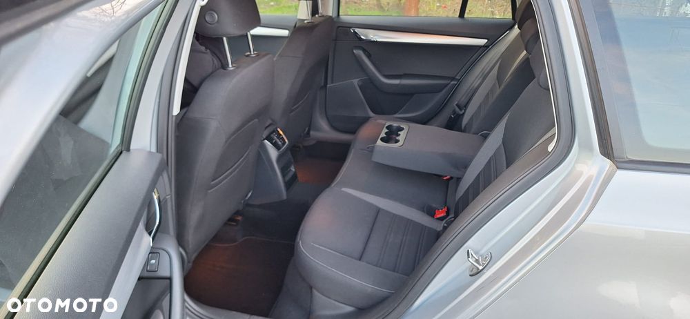 Skoda Octavia 1.6 TDI SCR Active - 15