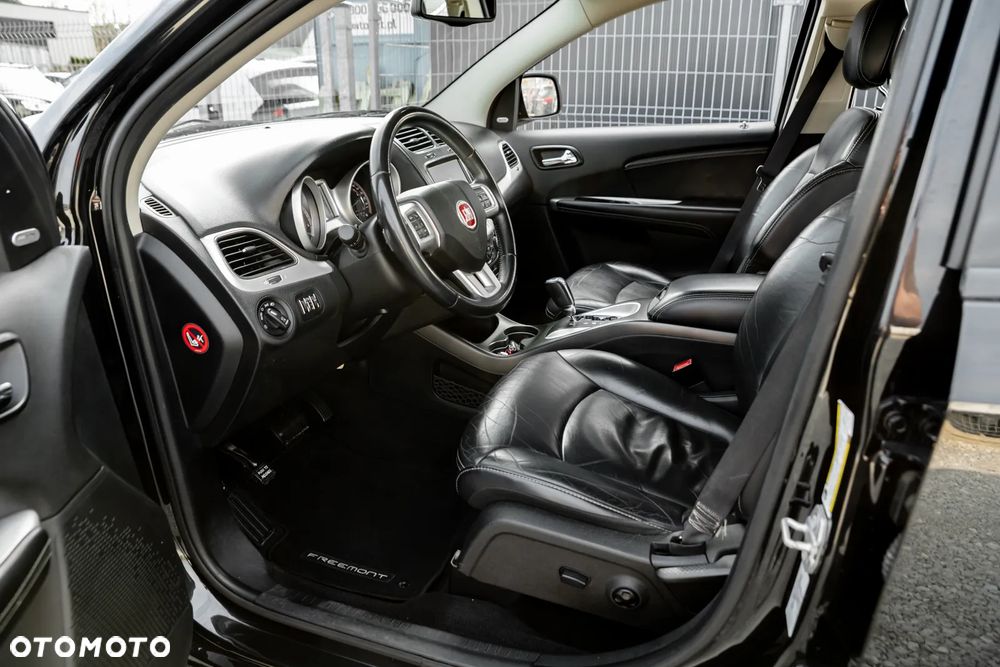 Fiat Freemont 2.0 Multijet 16V DPF Automatik Allrad Lounge - 18