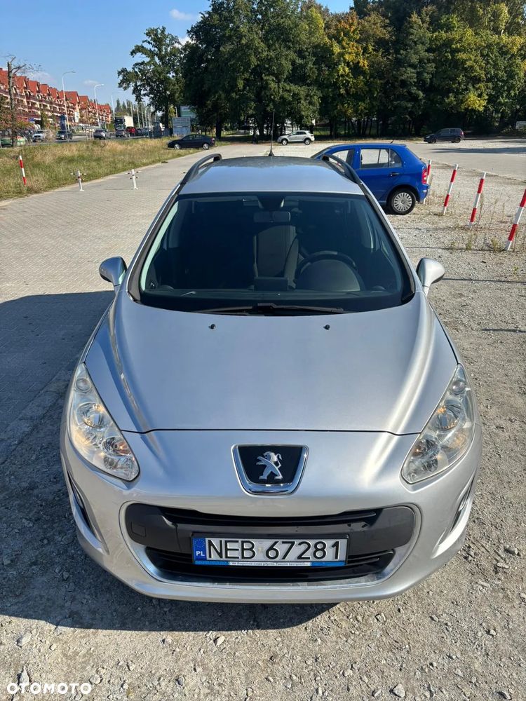 Peugeot 308 HDi FAP 110 Business Line Niveau 1 - 5