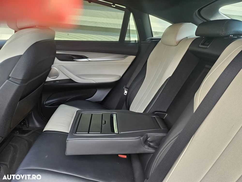 BMW X6 - 11