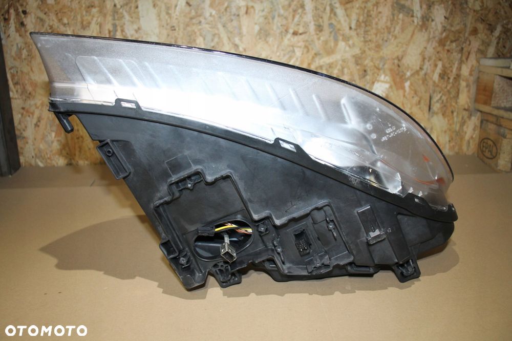 volvo v70 s80 xc70 lewy xenon skrętny, lewa lampa skrętna 31353532 europa - 11