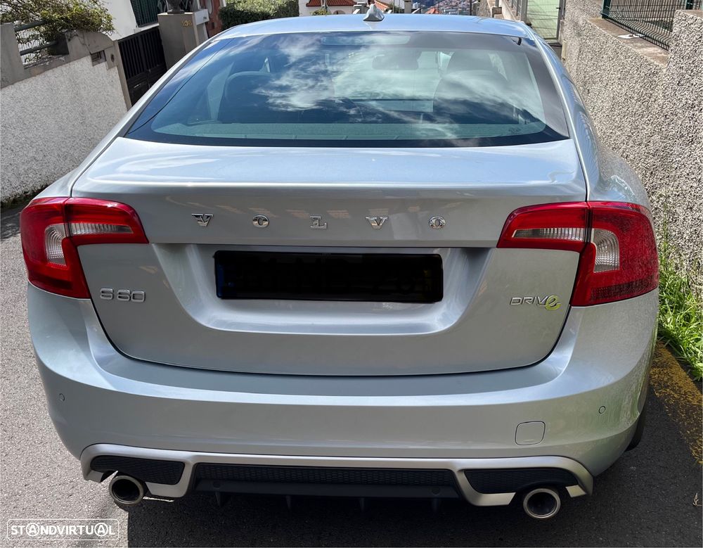 Volvo S60 1.6 D2 Drive R-Design Start/Stop - 5