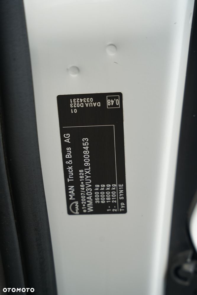 MAN TGE 3.140 / BLASZAK l2h2 3,3 M / FURGON / SPROWADZONY / EURO 6 - 37